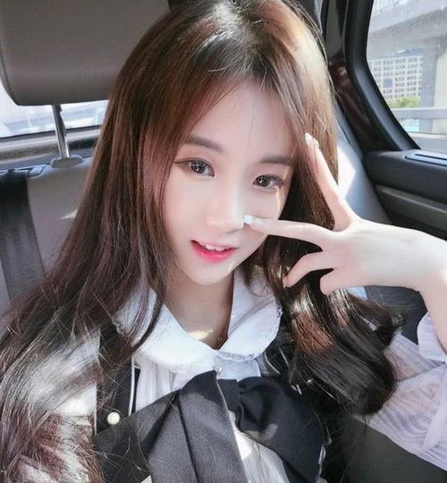 快手王乐乐网红照片,镜头下的青春魅力